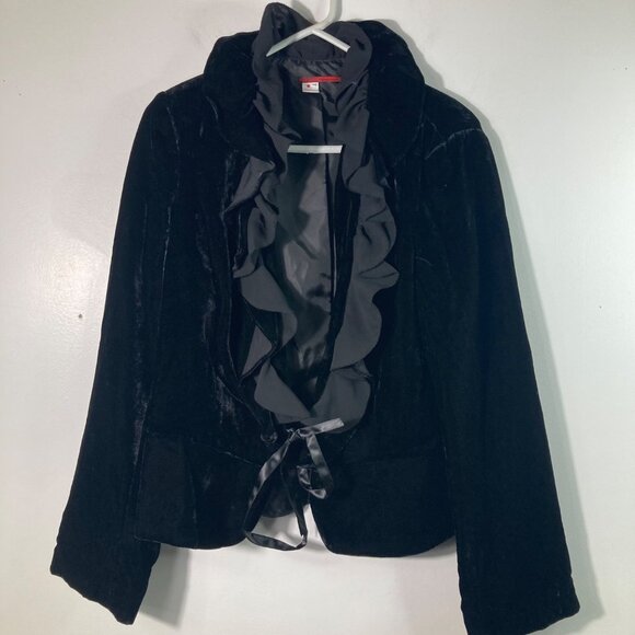 Womens Tapemeasure Velvet Ruffle Jacket Lined whimsy Goth Black 8 NWT - Picture 1 of 11